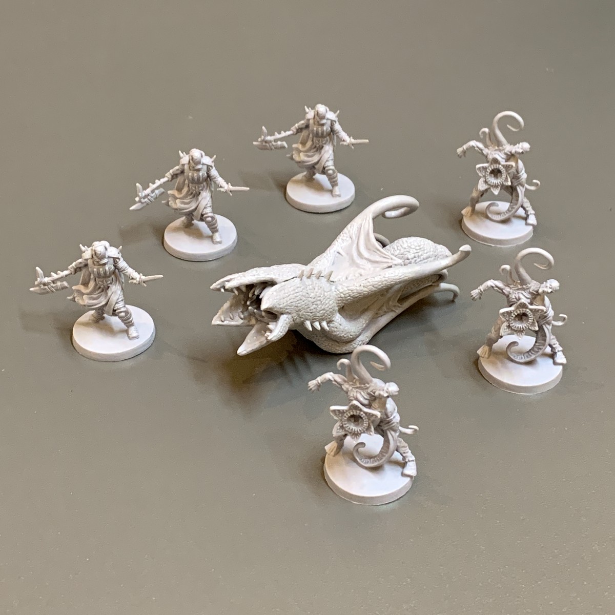 Los 6 Alpha Worm SciFi Miniatu – Board Game Horror Movie Bewertung und Preis